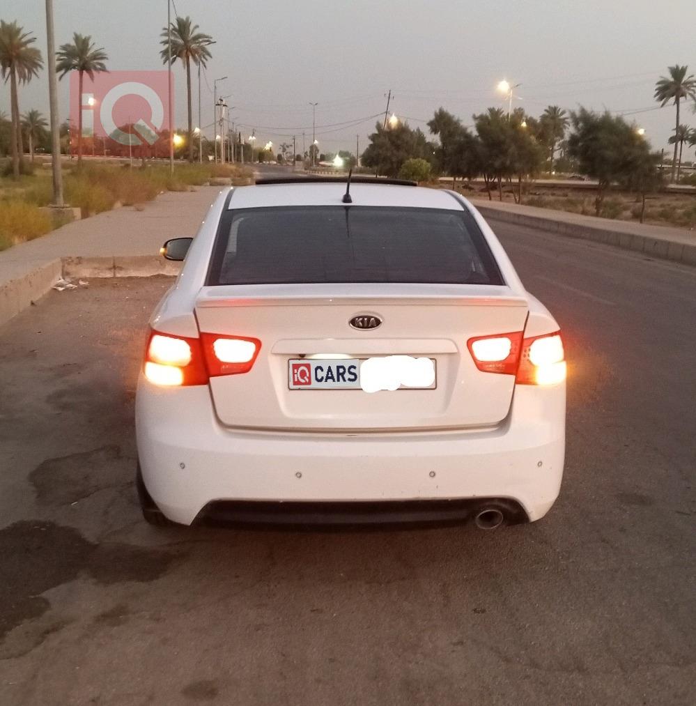 كيا سيراتو